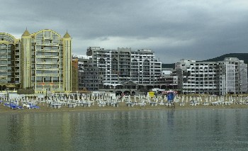 Облекчава се наемането на работници от трети страни