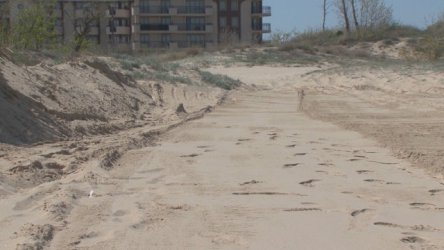 Дюни край Слънчев бряг, отбелязани в екокарти, бяха обявени за разчистени диги
