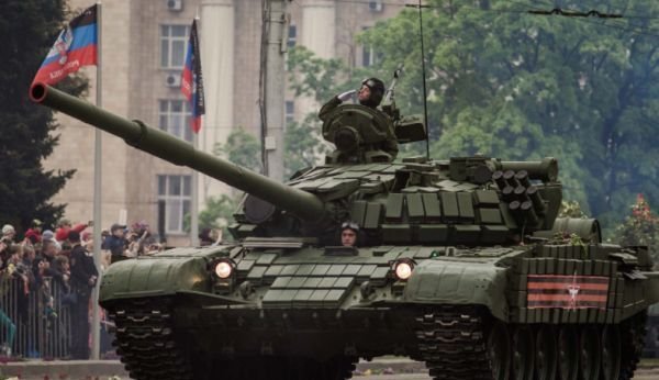 Проруските сепаратисти в Украйна демонстрираха сила на 9 май