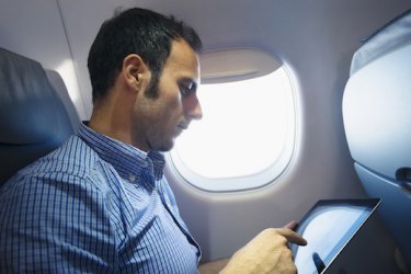 САЩ може да разширят забраната за електронно оборудване в пътническите самолети