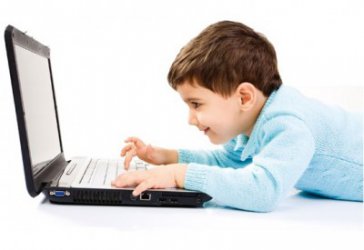 Видео, онлайн игри и социални мрежи – всекидневието на децата в интернет