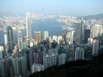 Хонконг - разединен град 20 години след връщането в орбитата на Китай
