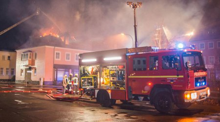 Пожар в германски център за бежанци, 37 са ранени