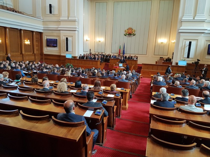Парламентът отхвърли на първо четене мажоритарния вот на ГЕРБ