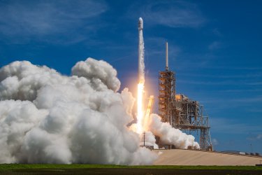 Изстрелването на "BulgariaSat-1" от Кейп Канаверал на 23 юни 2017 г.