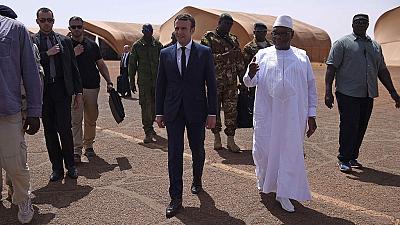 Френският президент Макрон на посещение в Мали