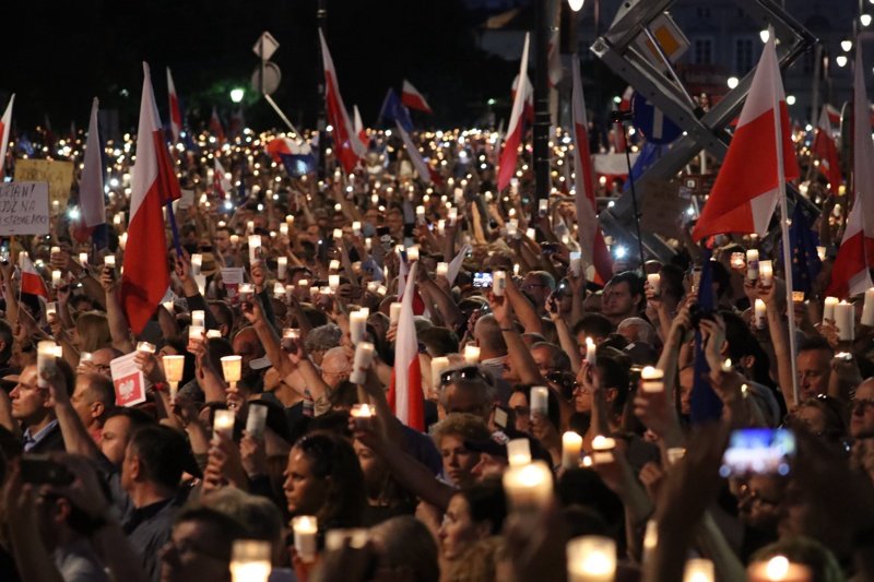Протестите в Полша продължават, сн. ЕПА/БГНЕС
