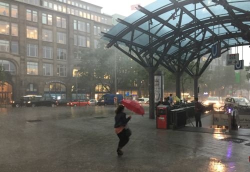 Поройни дъждове причиниха наводнения в Германия