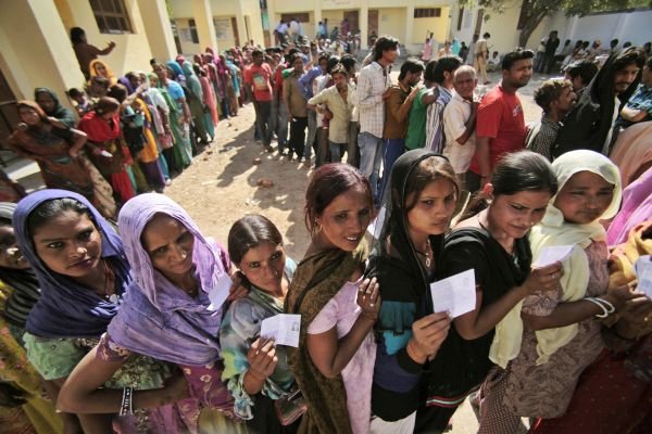 Исторически президентски избори в Индия, но кастовите предразсъдъци остават