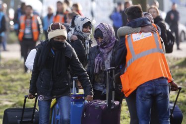 Висш френски съд нареди да се подобрят условията за мигрантите в Кале