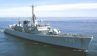 Военният министър иска 90 млн.лв за модернизация на флота