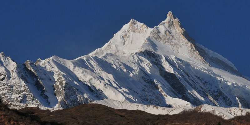 Високо напрежение  между Китай и Индия високо в Хималаите