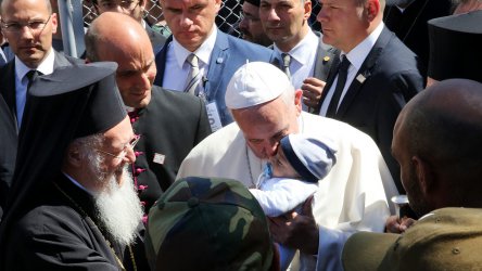 Папата и Вселенският патриарх на остров Лесбос през април 2016-та