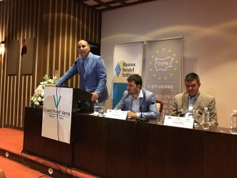 Цветан Цветанов: ГЕРБ не иска президентска република