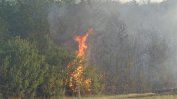Голям пожар край полигона на ВМЗ Сопот застраши близки села