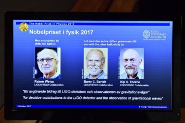 Изследователи на айнщайновите гравитационни вълни отличени с Нобел за физика