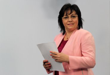 Корнелия Нинова