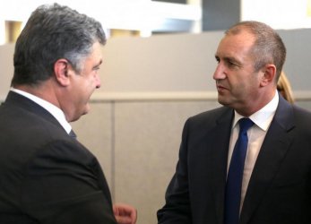 Порошенко дал уверения на Радев за изучаването на български език в Украйна