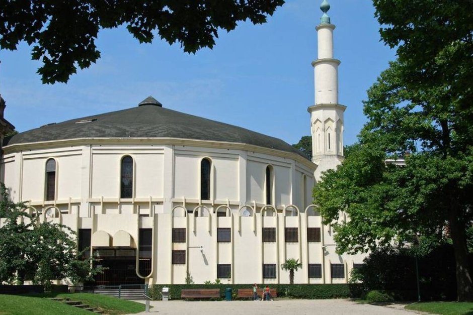 Белгия гони имама на централната джамия в Брюксел