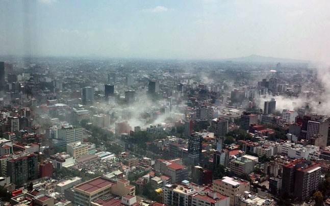 Близо милион мексиканци нямат вода заради земетресението