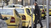 Без изпит за удължаване на удостоверенията на таксиджиите