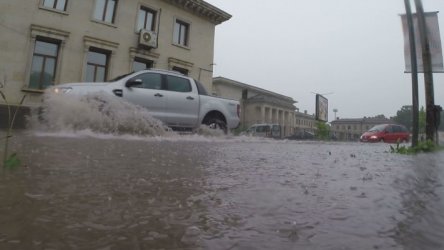 Очакват се валежи до 40 л/кв.м в Западна България