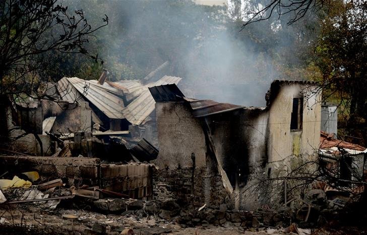 Португалия е в национален траур за 36-те жертви на горските пожари
