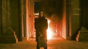 Руски провокационен художник подпали сграда на Френската централна банка