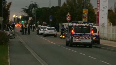 Кола се вряза в пешеходци край Тулуза