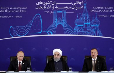 Владимир Путин президентите Хасан Рохани и азерския държавен глава Ислам Алиев