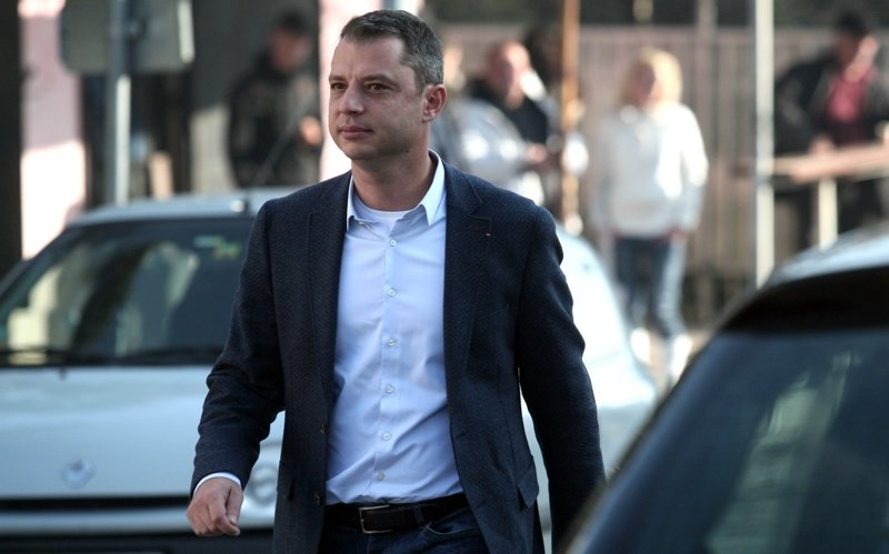 Конституционният съд е разделен за оставката на Делян Добрев