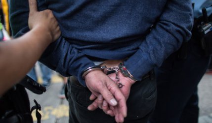 Трима българи са задържани в Турция за опит да прехвърлят гюленисти в Гърция