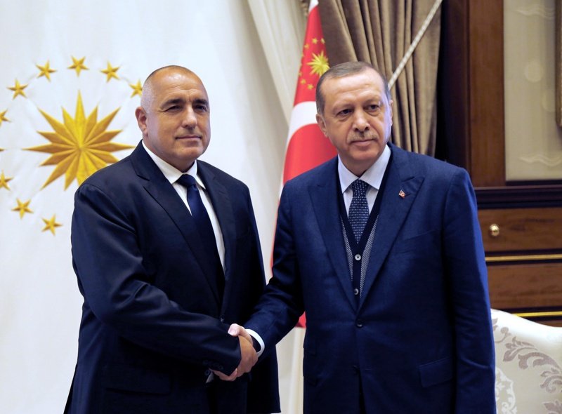 В Атина Ердоган даде за пример разбирателството си с Борисов