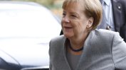 Ангела Меркел, непоклатимата канцлерка, се олюлява