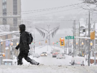 Рекорден студ и сняг в Канада и части от САЩ