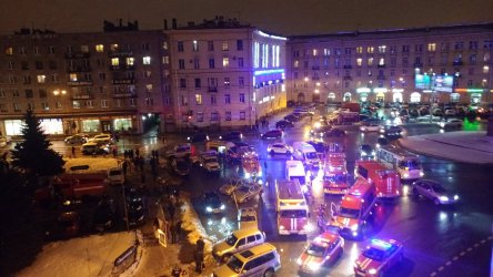 Взрив в Санкт Петербург рани 10 души