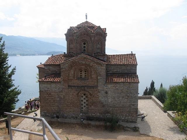 Игуменът на Бигорския манастир в Македония: Само българите могат да се застъпят за македонската църква