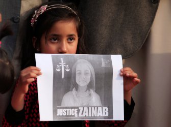 Убийството на момиче накара пакистанките да надигнат глас за сексуалните посегателства