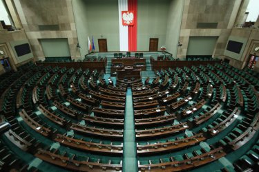 Полският парламент отхвърли смекчаване на закона за абортите