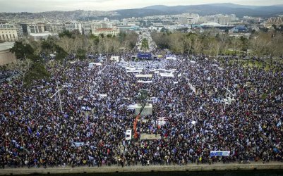 Хиляди протестираха в Солун за името на Македония