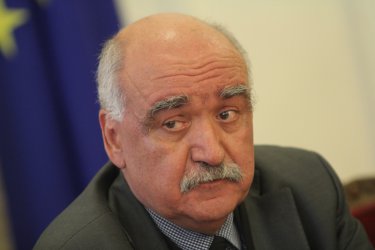 Камен Плочев: Системата на здравеопазването ще рухне до една - две години