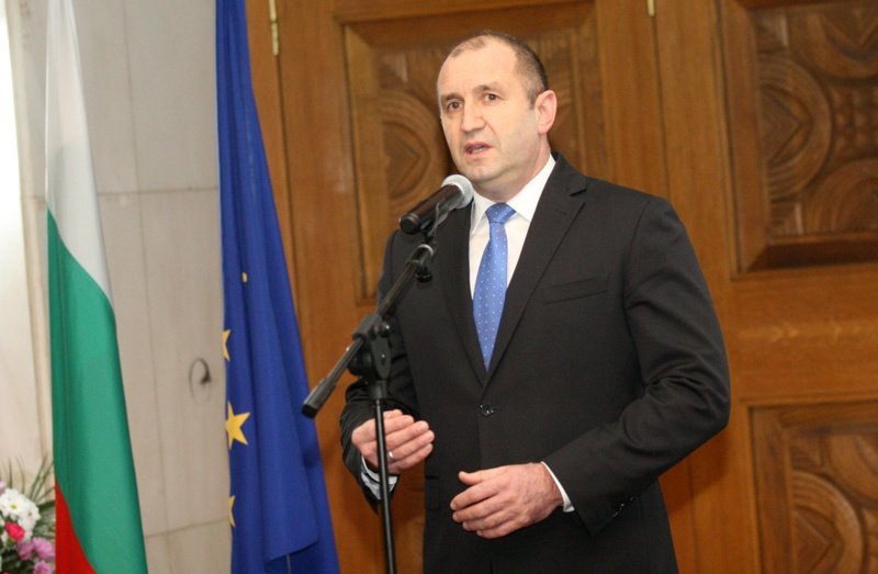 Румен Радев на приема ръководителите на дипломатическите мисии. Снимка: БГНЕС