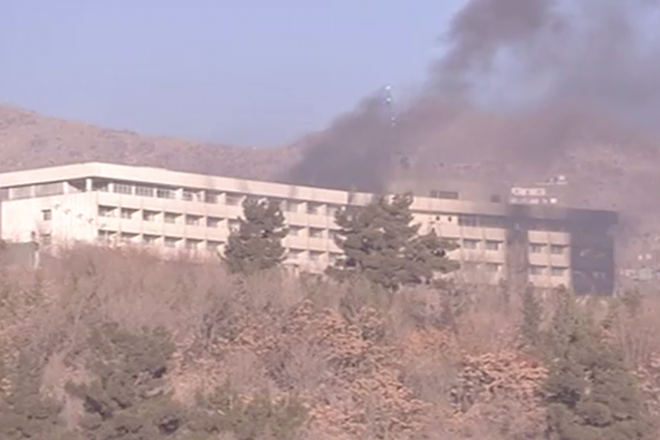 Чужденци са убити при въоръжено нападение срещу хотел в Кабул