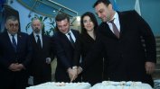 С министри на борда в София кацна първият директен полет от Баку