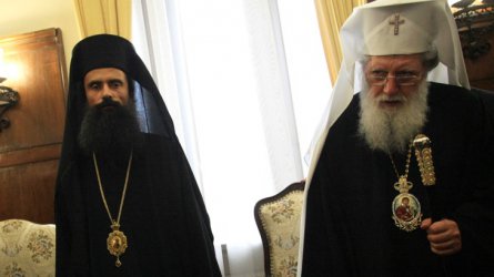 Новоизбраният митрополит Даниил и патриарх Неофит, сн. БГНЕС