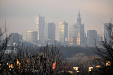 Смогът убиец продължава да се стеле над Полша