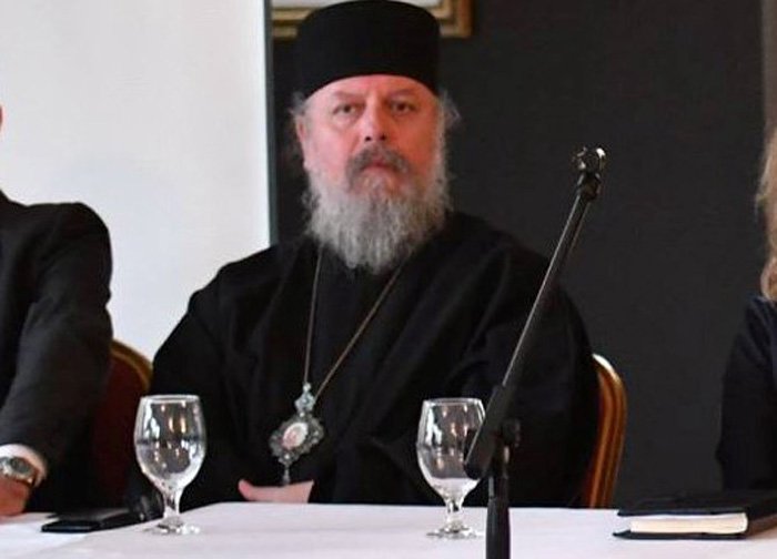Македонският митрополит чака съслужение с българската Църква-майка