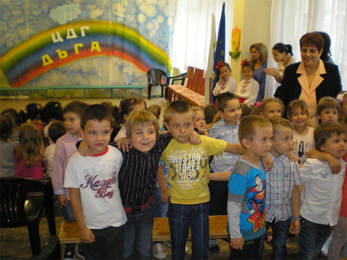 Групите в четвърт от софийските детски градини са препълнени