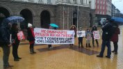 Родителски протест в защита на детската клиника по кардиология