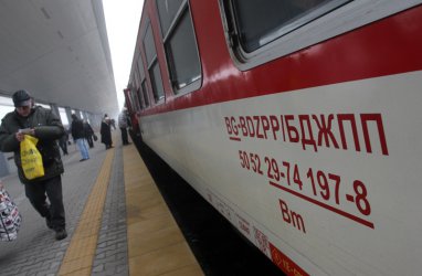 Фирми обвиниха БДЖ, че плаща двойни цени за ремонт на локомотиви